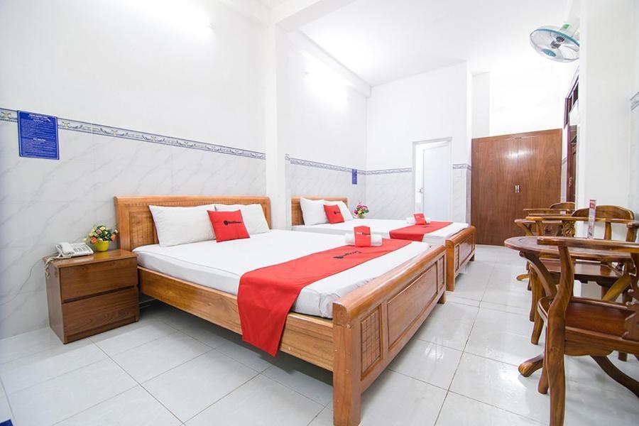 Reddoorz Hoang Tuan Hotel Ho Chi Minh City Bagian luar foto