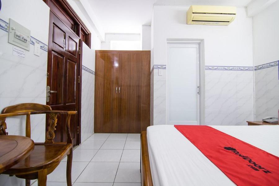 Reddoorz Hoang Tuan Hotel Ho Chi Minh City Bagian luar foto