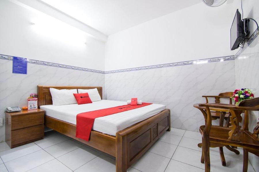 Reddoorz Hoang Tuan Hotel Ho Chi Minh City Bagian luar foto